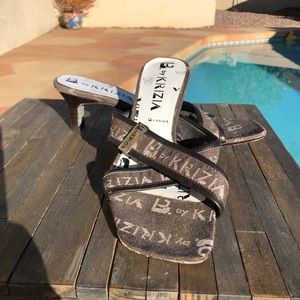 EUC VINTAGE B.by Krizia Brown Monogram Sandals Sz5